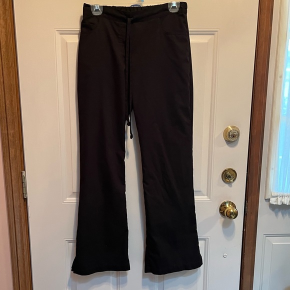 Grey’s Anatomy by Barco Black XS Riley Scrubs Pants. Flare and has pockets. - Picture 2 of 6